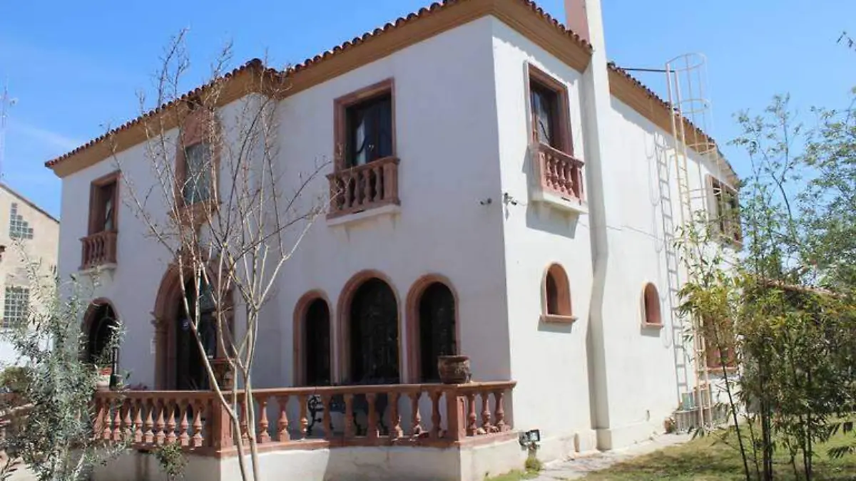 casa de juan gabriel. olga casas (2)